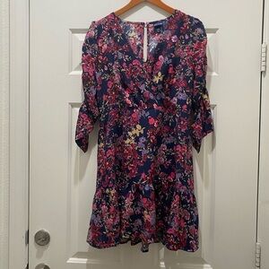 Pink Floral Dress with 3/4 Sleeves and Crossover, M